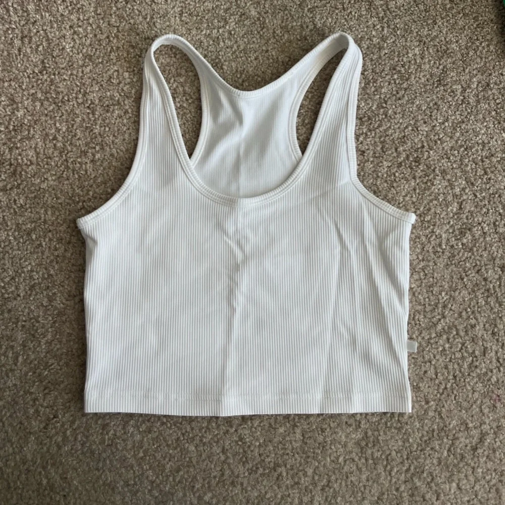 lululemon power pivot training tank top - Picture 2 of 5